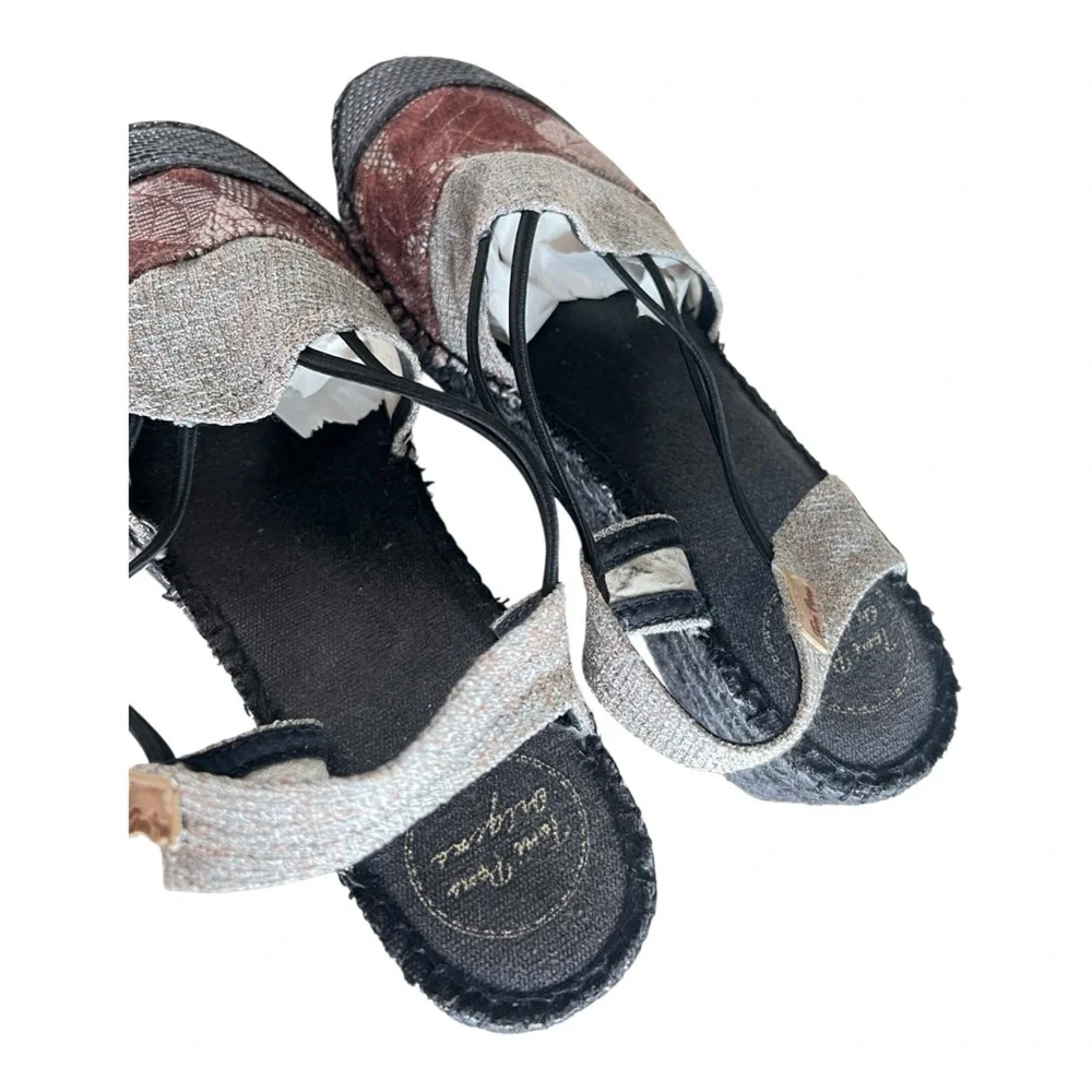 Toni Pons Elegant Women's Espadrilles - Black and Pink Size 11